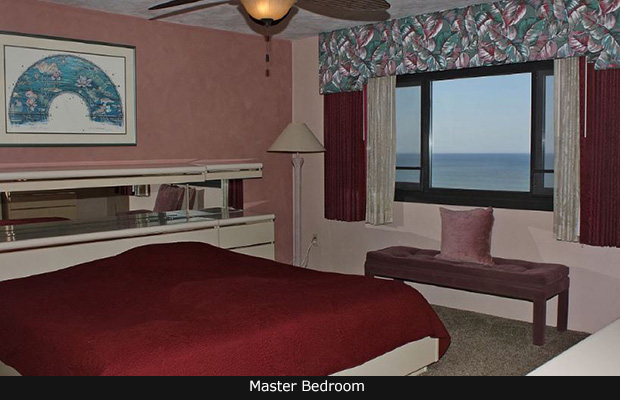 Daytona Beach Condo - Master Bedroom